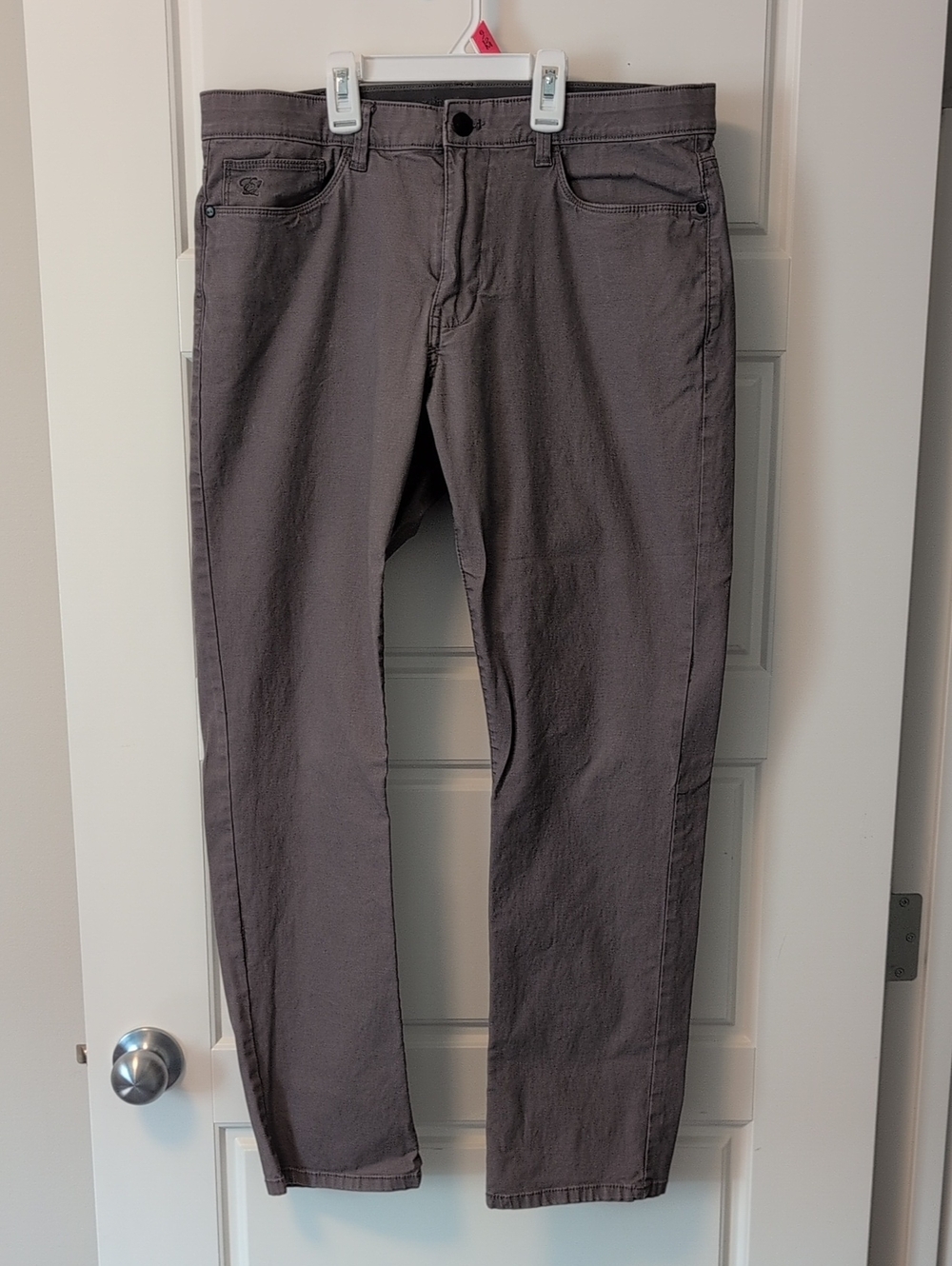 English Laundry Men's Chinos in Charcoal Gray
